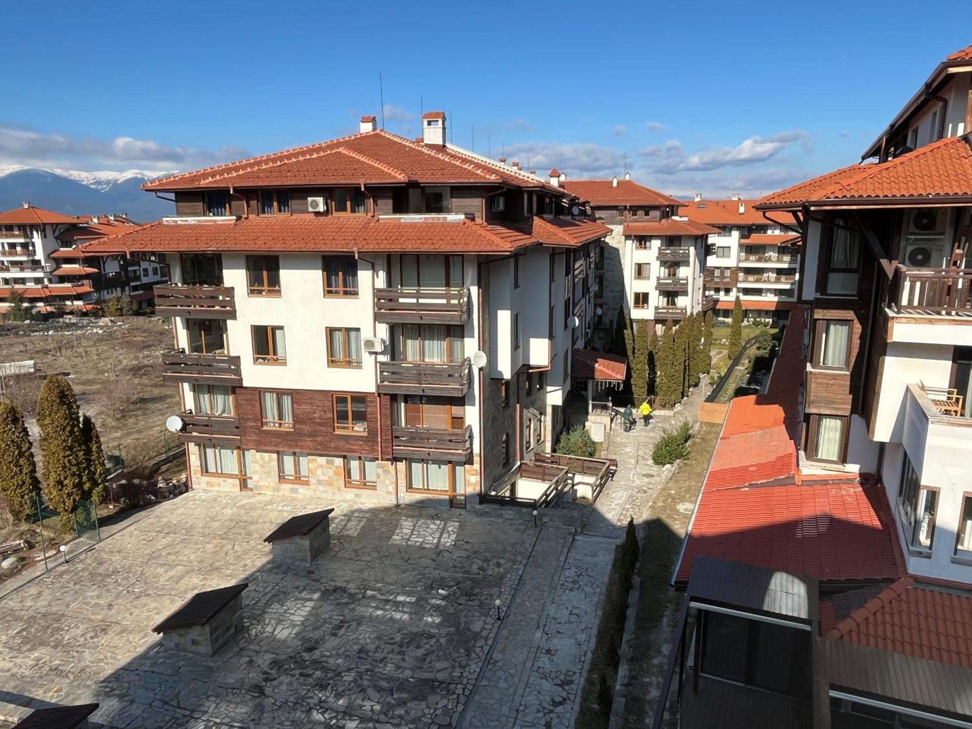 Ski Zone At Gondola, Warm And Cosy, Wifi, Ac, Netflix, Perfect One Bedroom Appartment, Beautiful View Bansko Exterior foto